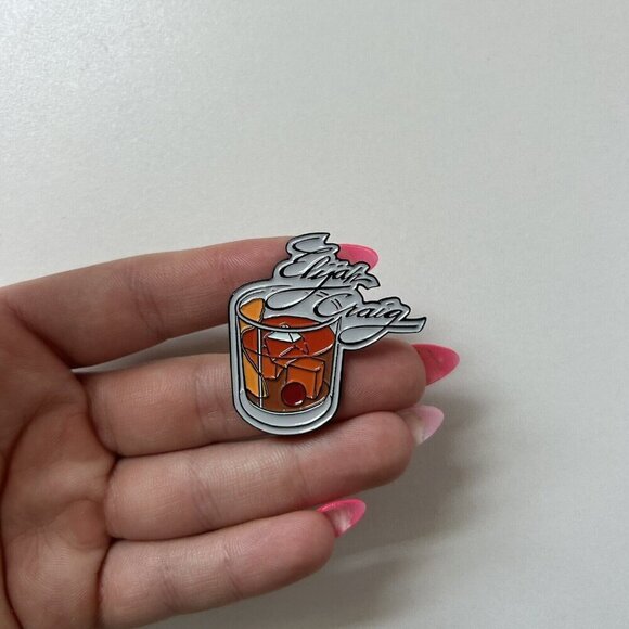 Elijah Craig Other - VERY RARE Elijah Craig Bourbon Collectible Promotional Label Pin Brand New